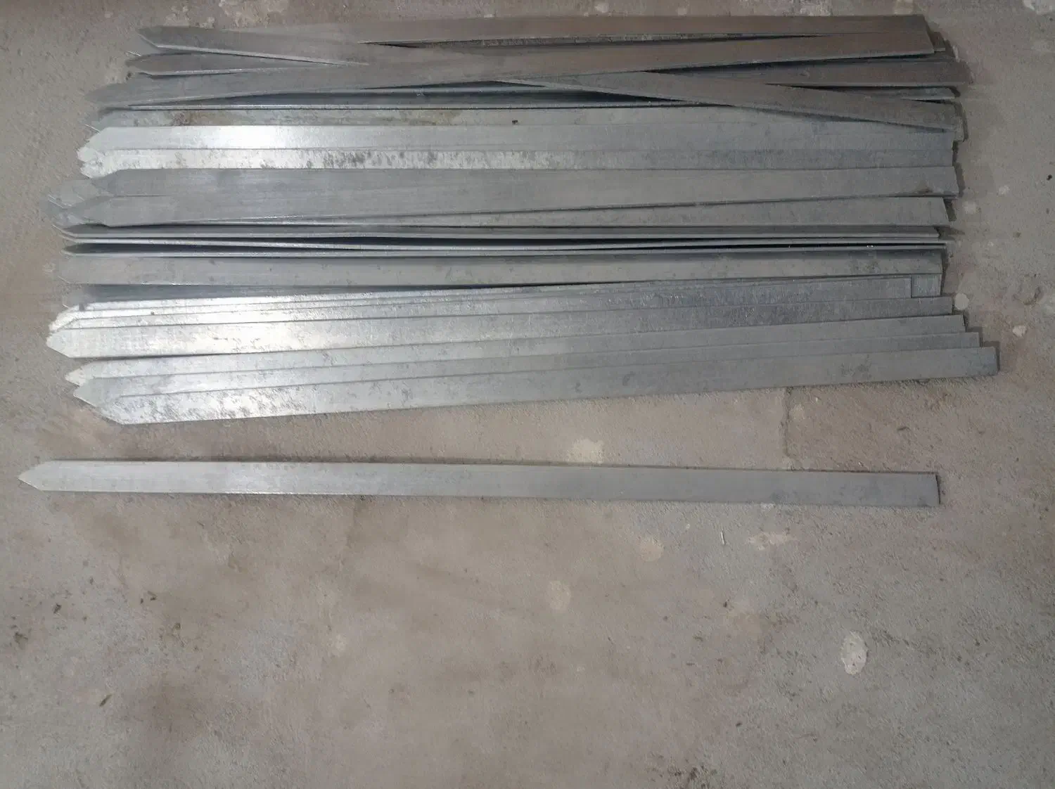 سیخ الومینیومی|ظروف پخت‌وپز|اردبیل, |دیوار