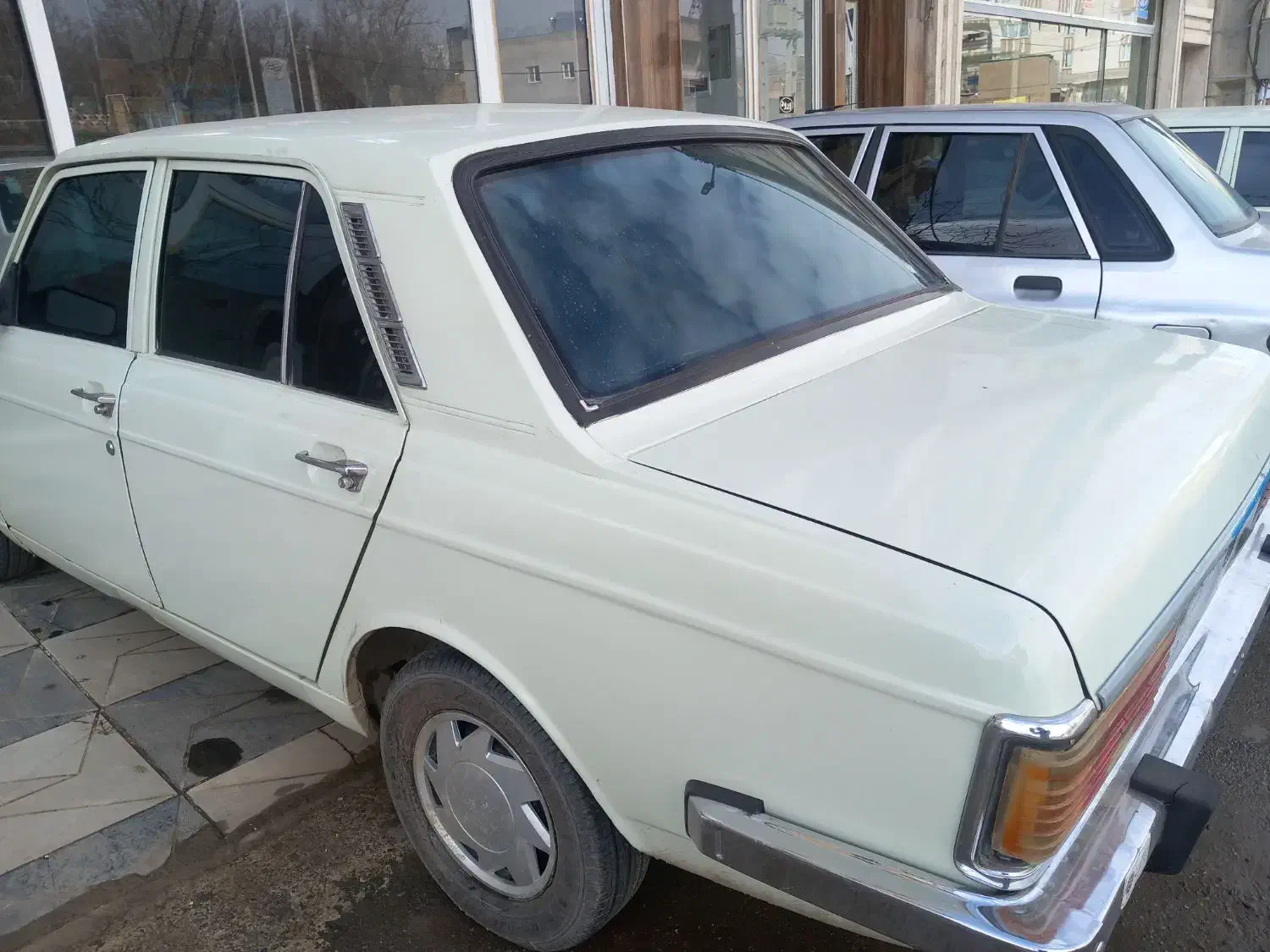 پیکان مدل ۸۳|خودرو سواری و وانت|تویسرکان, |دیوار