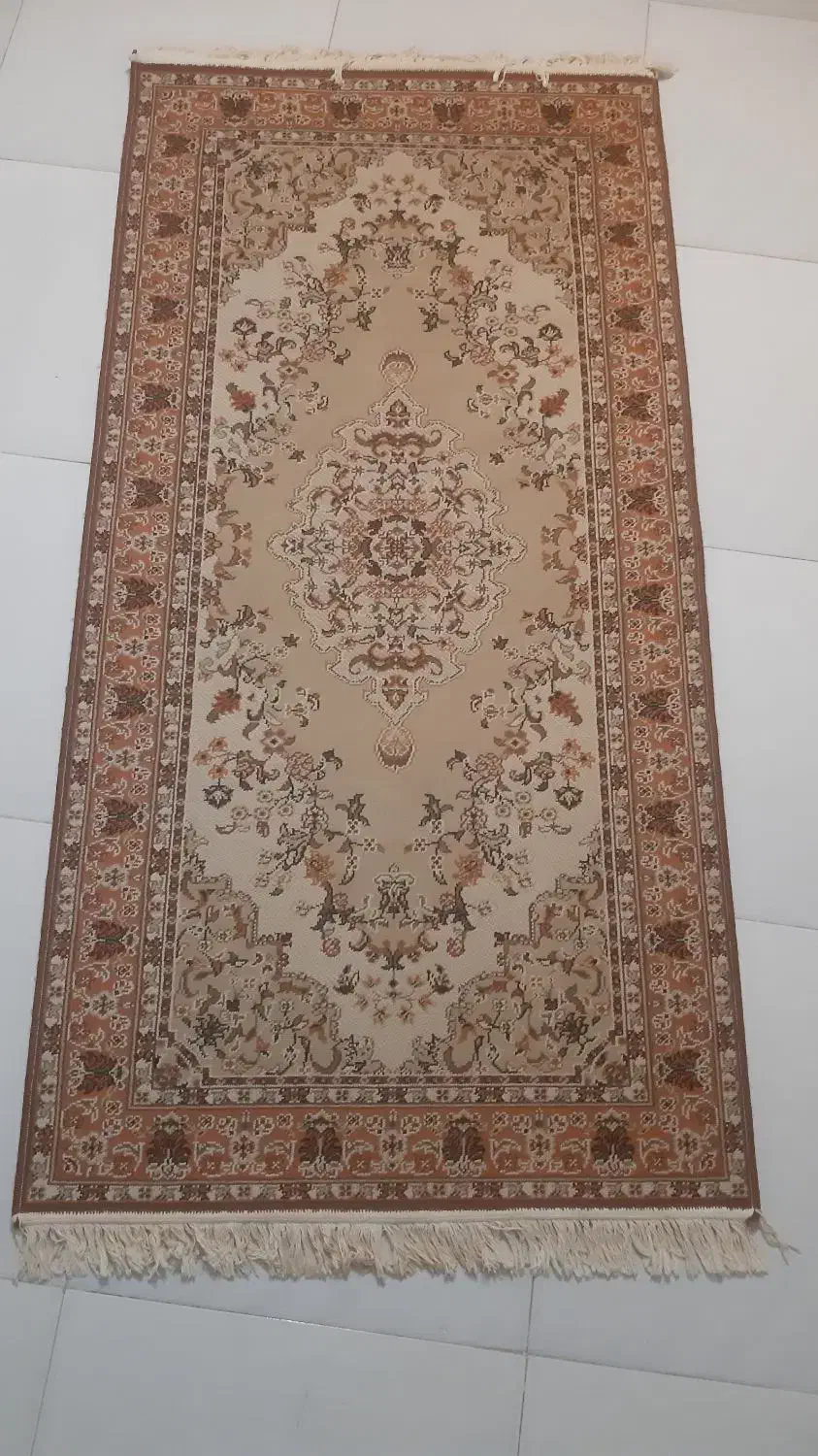 گلیم فرش 1×2 تمیز و شسته|گلیم، جاجیم، گبه|خرمآباد (تنکابن), |دیوار