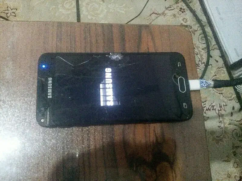 گوشی نیاز به السیدی|موبایل|پرند, فاز ۴|دیوار