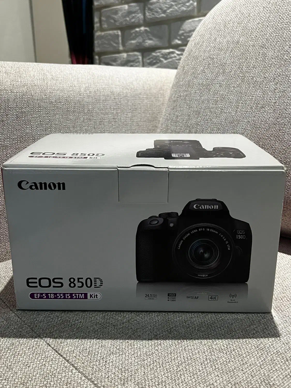 دوربین کنون Canon EOS 850D + لنز 18-55mm مثل نو|دوربین عکاسی و فیلمبرداری|تهران, صادقیه|دیوار