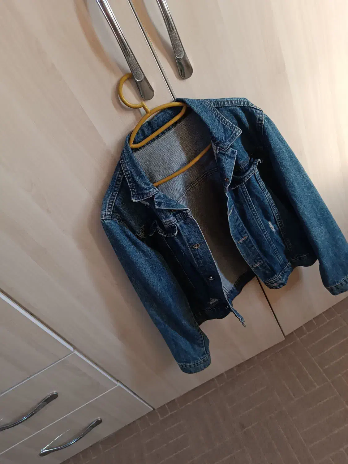 کت دامن نو|لباس|یاسوج, |دیوار