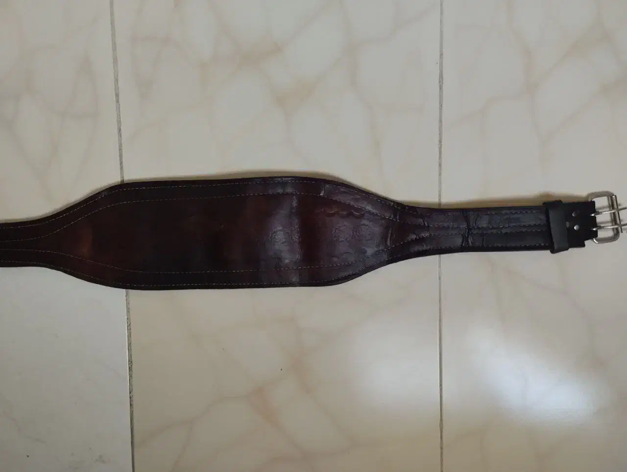 کمربند بدنسازی چرم نو|تجهیزات ورزشی|اسلام‌شهر, شهرک قائمیه|دیوار