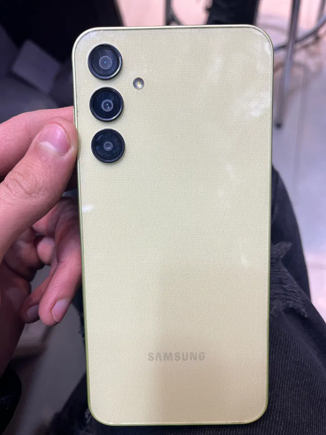 موبایل|موبایل|سبزوار, قائم|دیوار