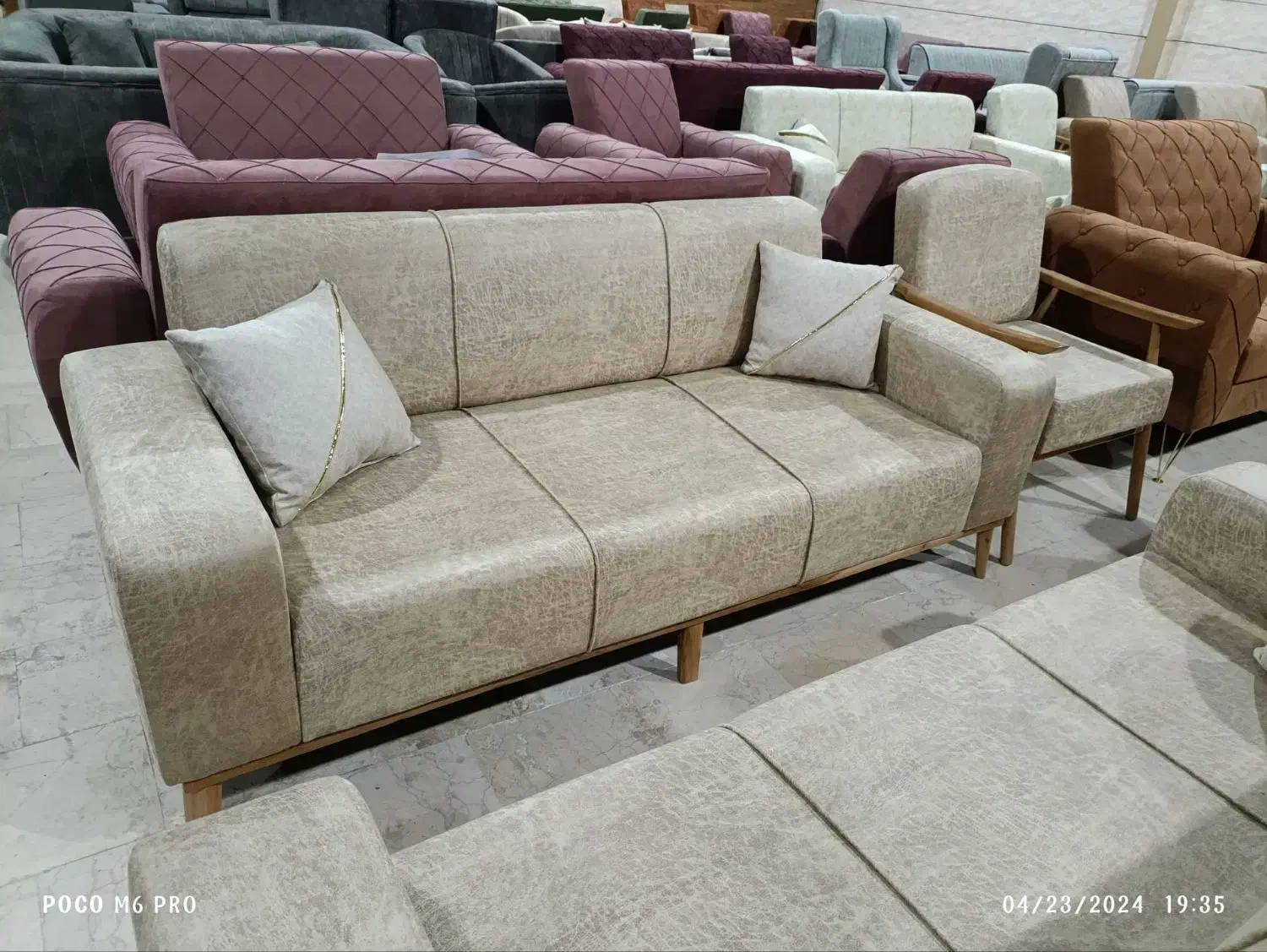 مبل راحتی ٪+تجسمی از شکوه و آرامش طرح تعویض داریم&|مبلمان خانگی و میز عسلی|شیراز, گود عربان|دیوار