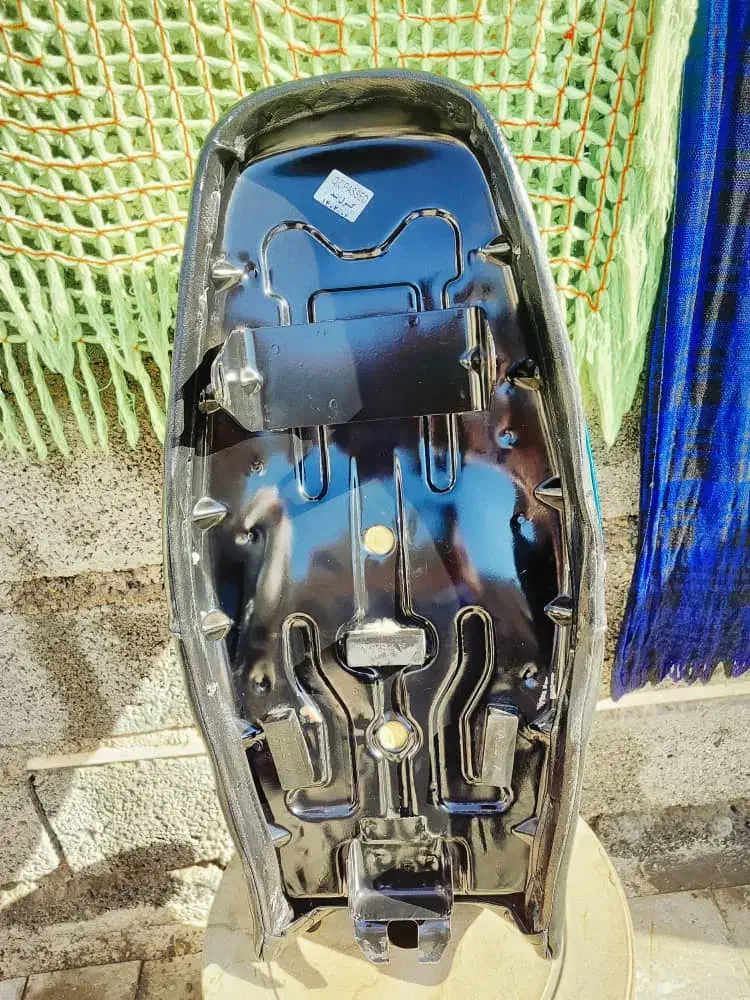 زین موتور سیکلت|قطعات یدکی و لوازم جانبی|باوی, |دیوار