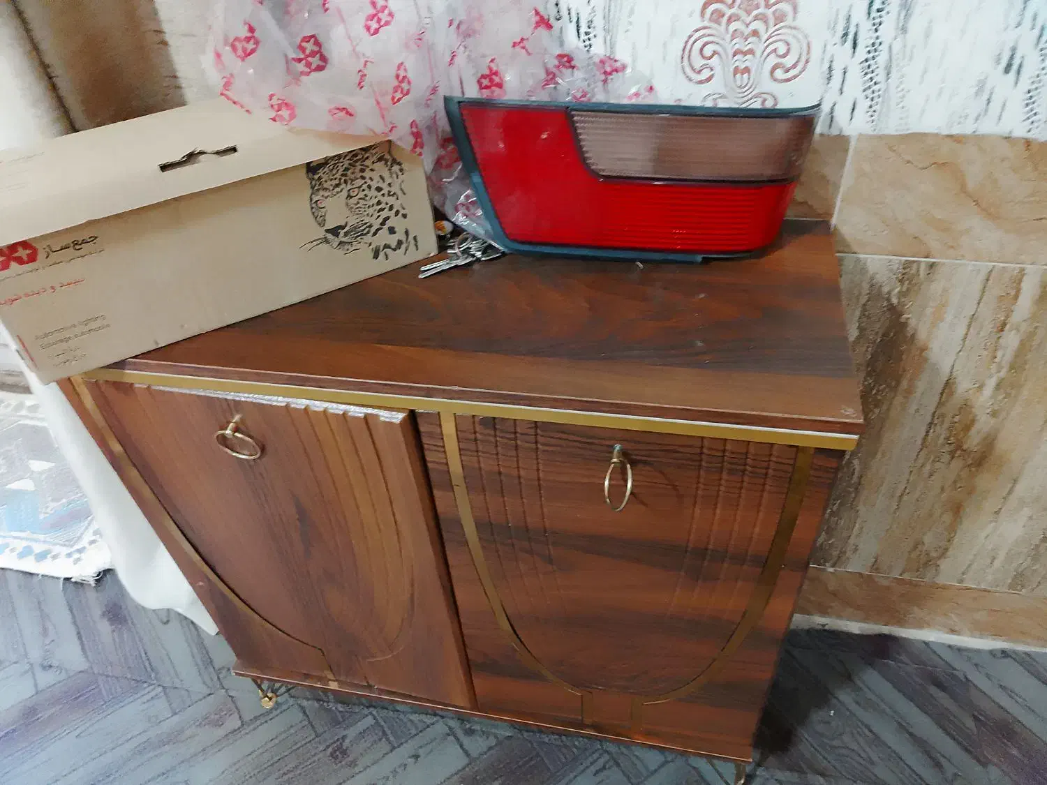 اسباب بازی|اسباب‌‌بازی|زابل, |دیوار