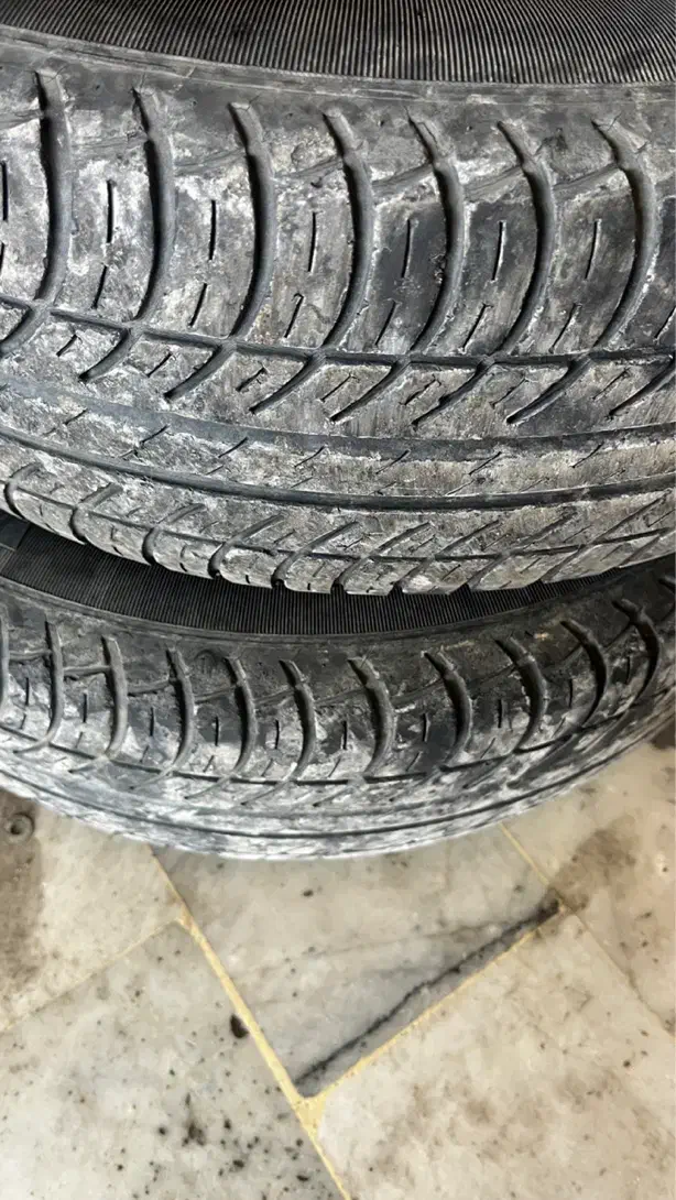 لاستیک تیبا ۱۷۵ ۷۰ ۱۳ سالم|قطعات یدکی و لوازم جانبی|ساری, |دیوار