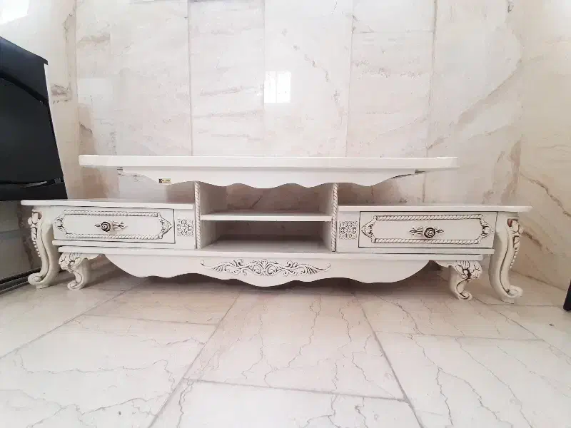 میز تلویزیون|میز تلویزیون|اندیشه, اندیشه فاز ۵|دیوار