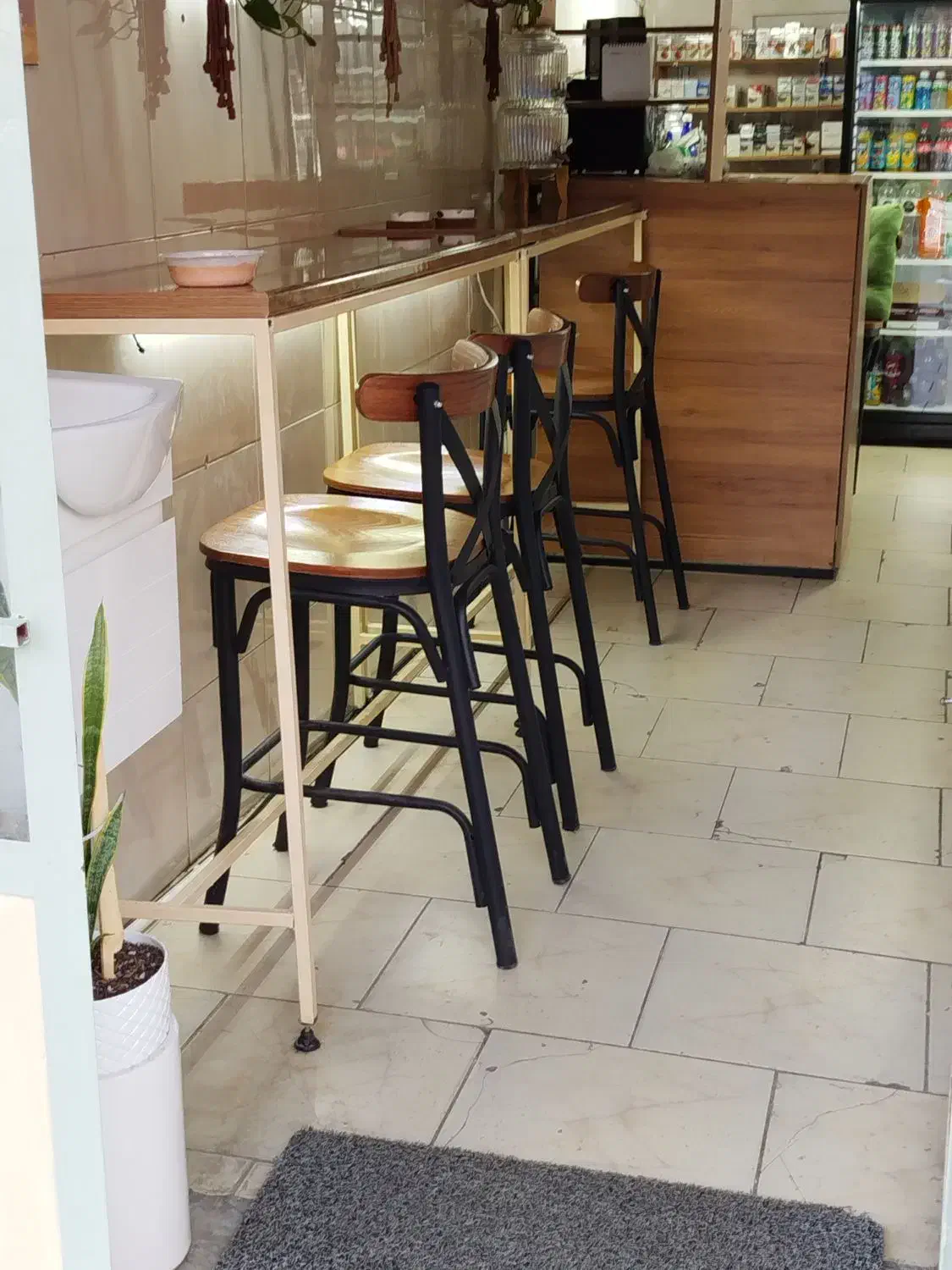 میز و صندلی و روشویی|میز و صندلی غذاخوری|گلستان (تهران), |دیوار