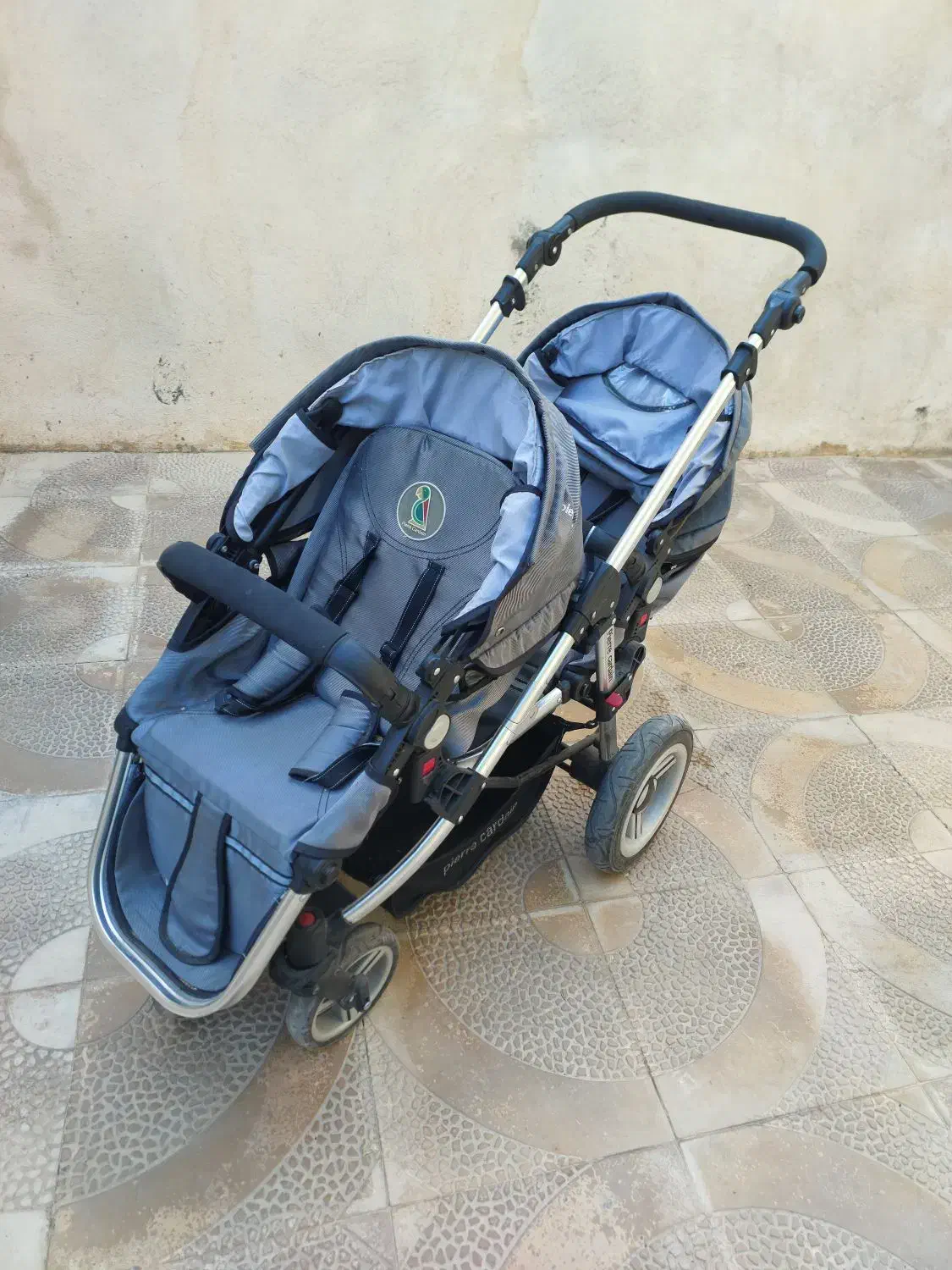 لوازم بچه|تخت و صندلی بچه|بیجار, |دیوار