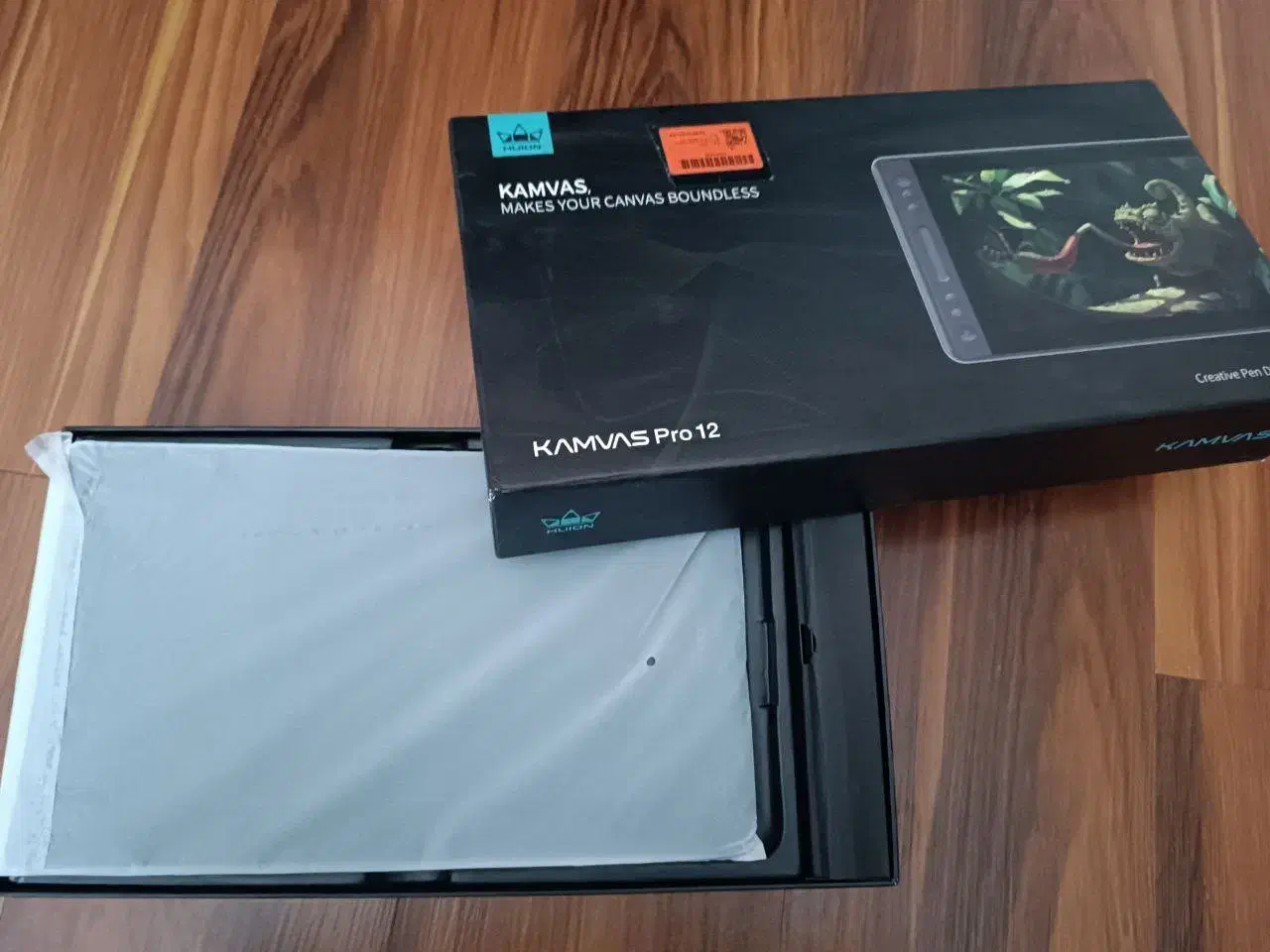 تبلت هوئیون مدل kamvas pro 12 به همراه قلم نوری|تبلت|مشهد, آزادشهر|دیوار