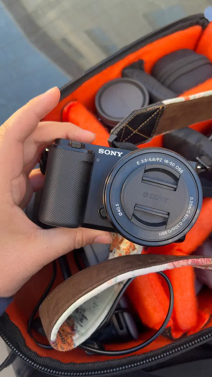 دوربین Zve10سونی لنز ۱۶-۵۰|دوربین عکاسی و فیلم‌برداری|ساری, |دیوار