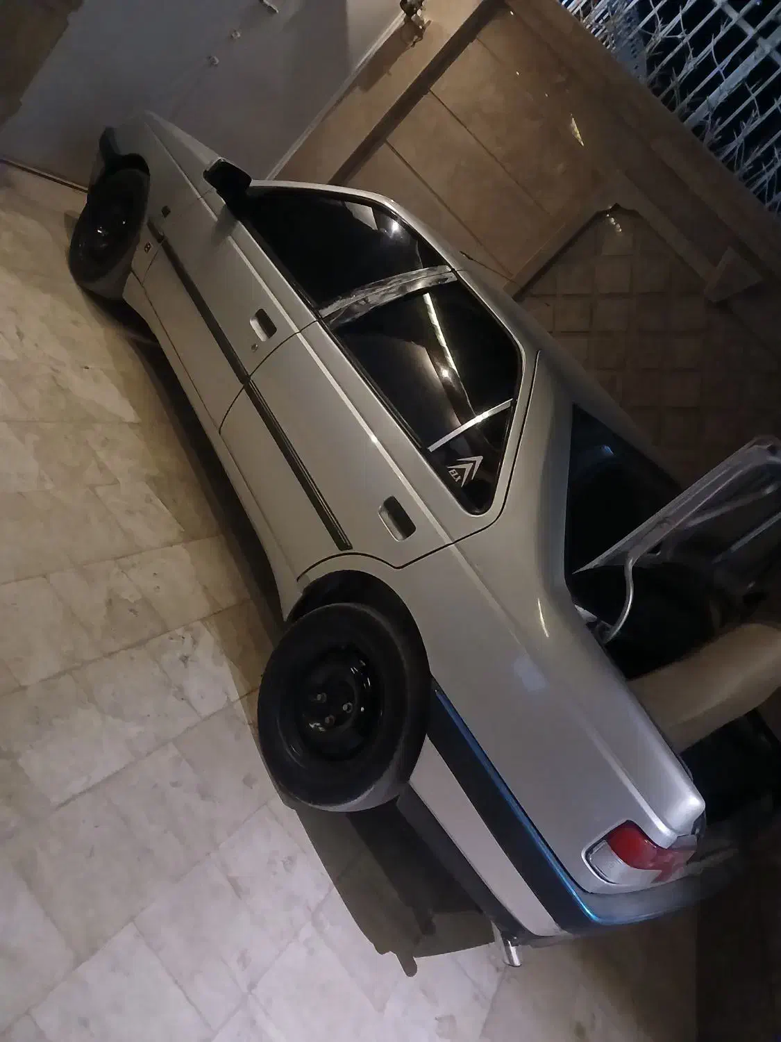 پژو ۴۰۵ موتور زانتیا دوتا موتور داره آب رنگ زدم|خودرو سواری و وانت|ایرانشهر, |دیوار