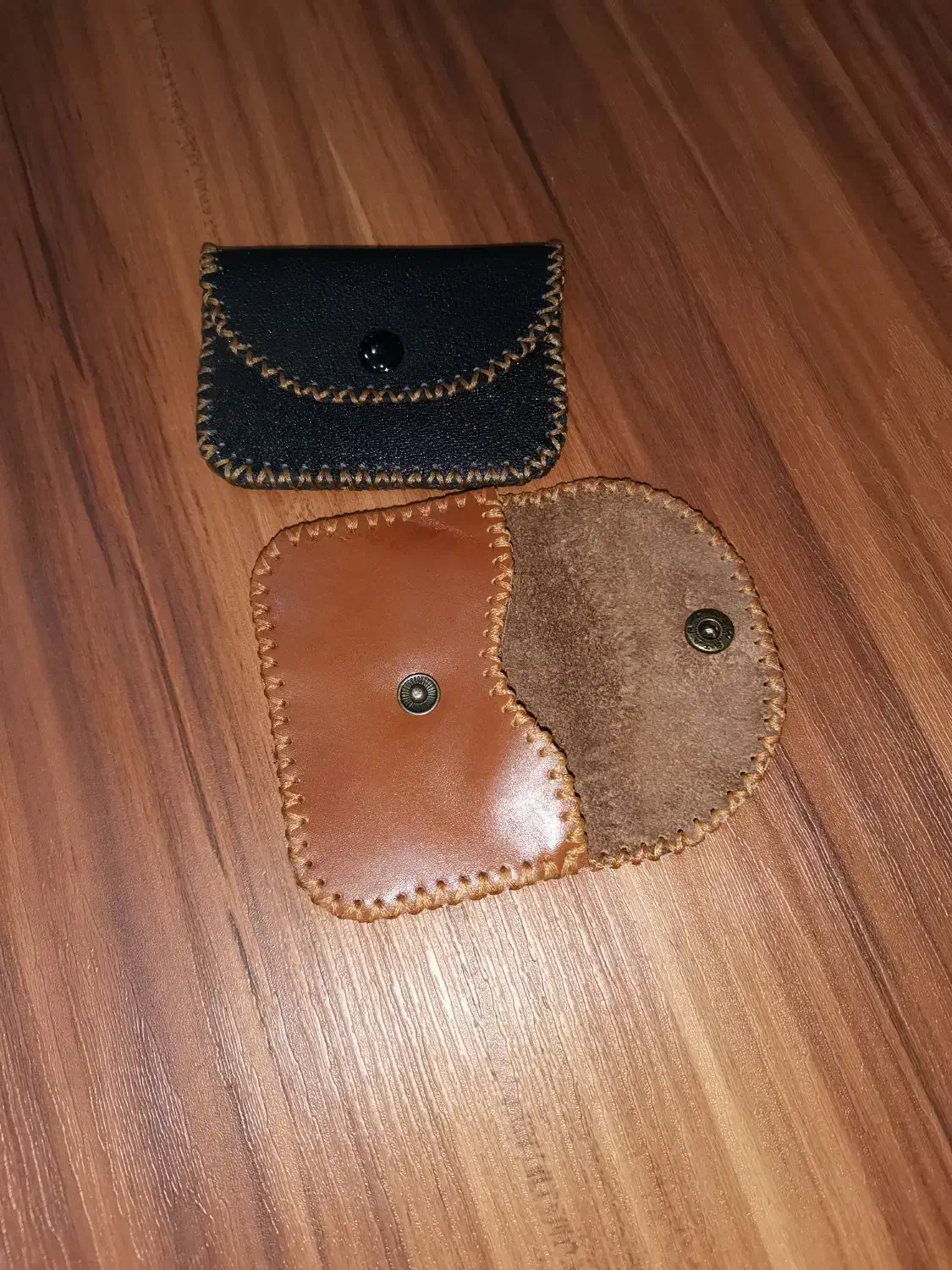 جاکارتی چرم طبیعی|کیف، کفش، کمربند|فردیس, ثابتی|دیوار