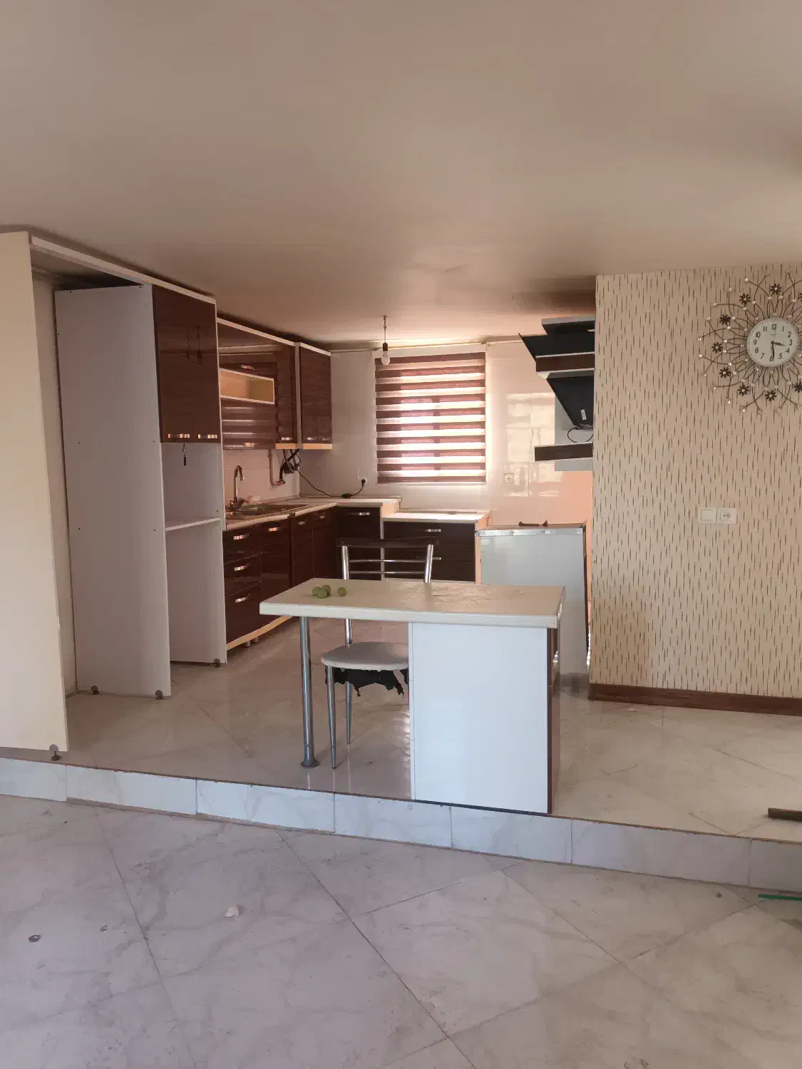 اجاره واحد۱۱۵ متری|اجارهٔ آپارتمان|هشتگرد, شهرک راه آهن|دیوار