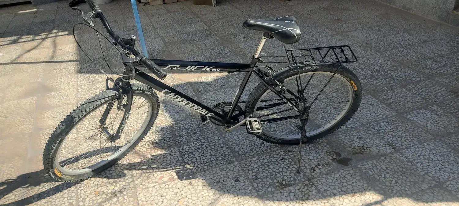 دوچرخه آساک|دوچرخه، اسکیت، اسکوتر|خاش, |دیوار