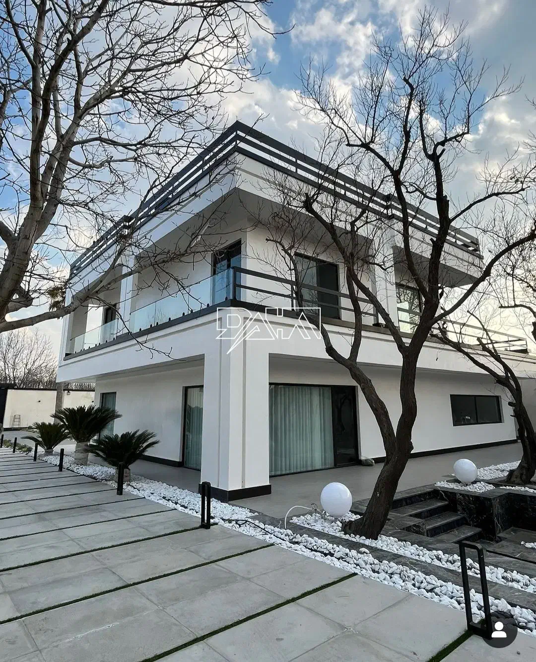 اجرای حرفه ای میکروسمنت نما و کف و دیوار|خدمات پیشه و مهارت|شیراز, عفیف‌آباد|دیوار