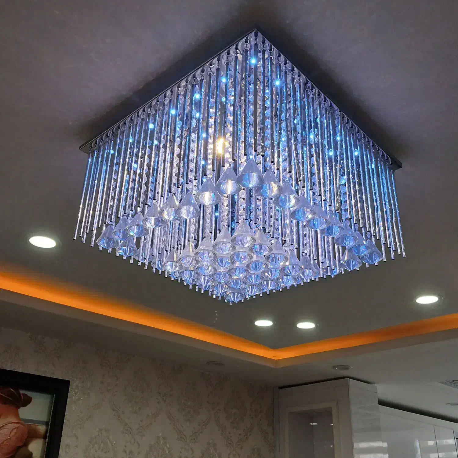 لوستر|لوستر و چراغ آویز|اراک, |دیوار