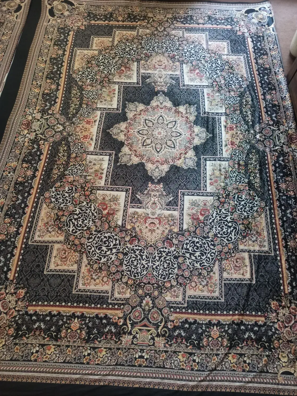 دو عدد روفرشی کش دار|روفرشی|شیراز, سرو|دیوار