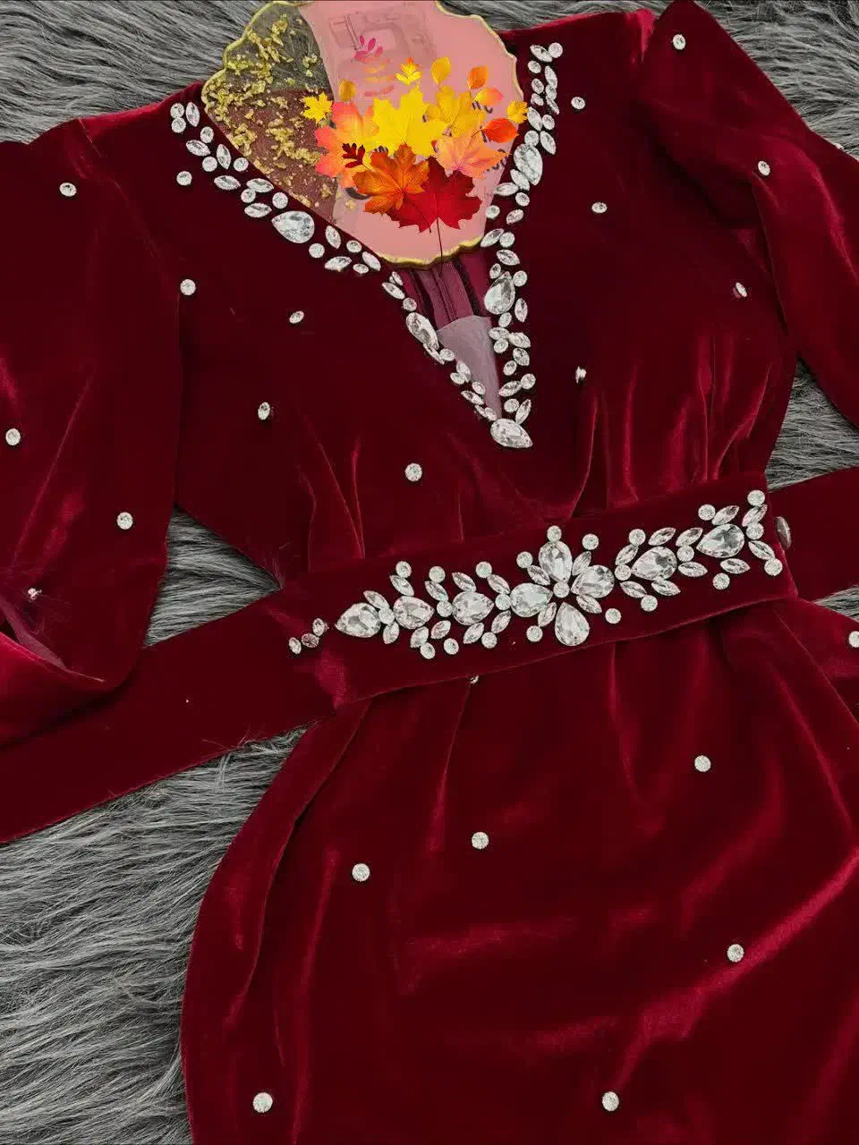 لباس جواهردوزی|لباس|اهواز, کوی آزادی|دیوار