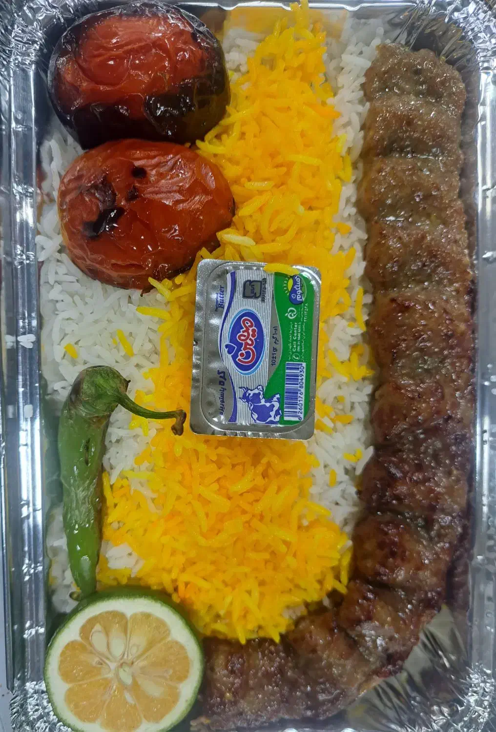 کمک آشپز تمام وقت، کارگر وارد تمام وقت خانم آقا|استخدام خدمات فروشگاه و رستوران|تهران, تهرانپارس غربی|دیوار