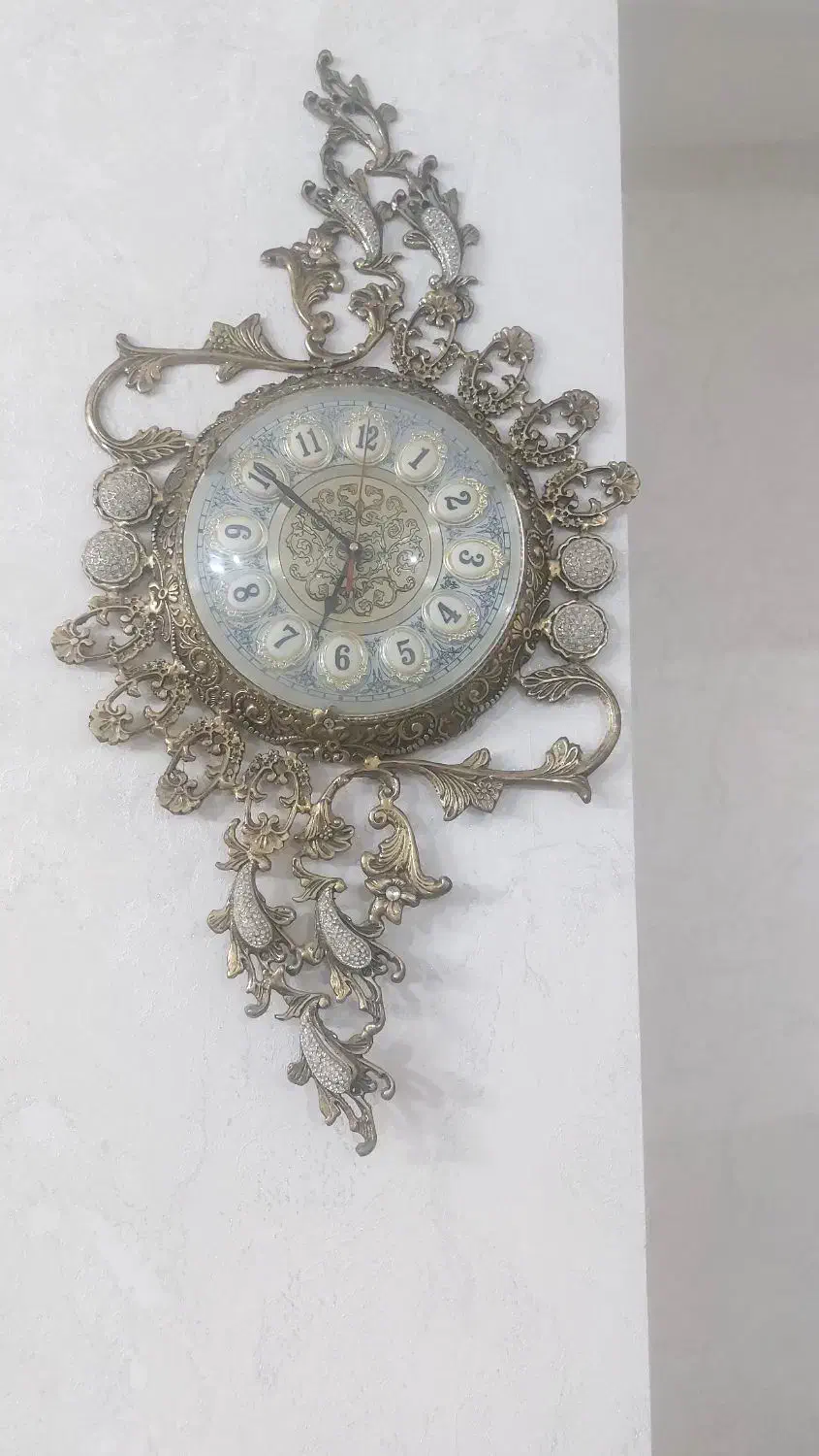 .ساعت‌دیواری.|ساعت دیواری و تزئینی|رباط‌کریم, رباط‌کریم|دیوار