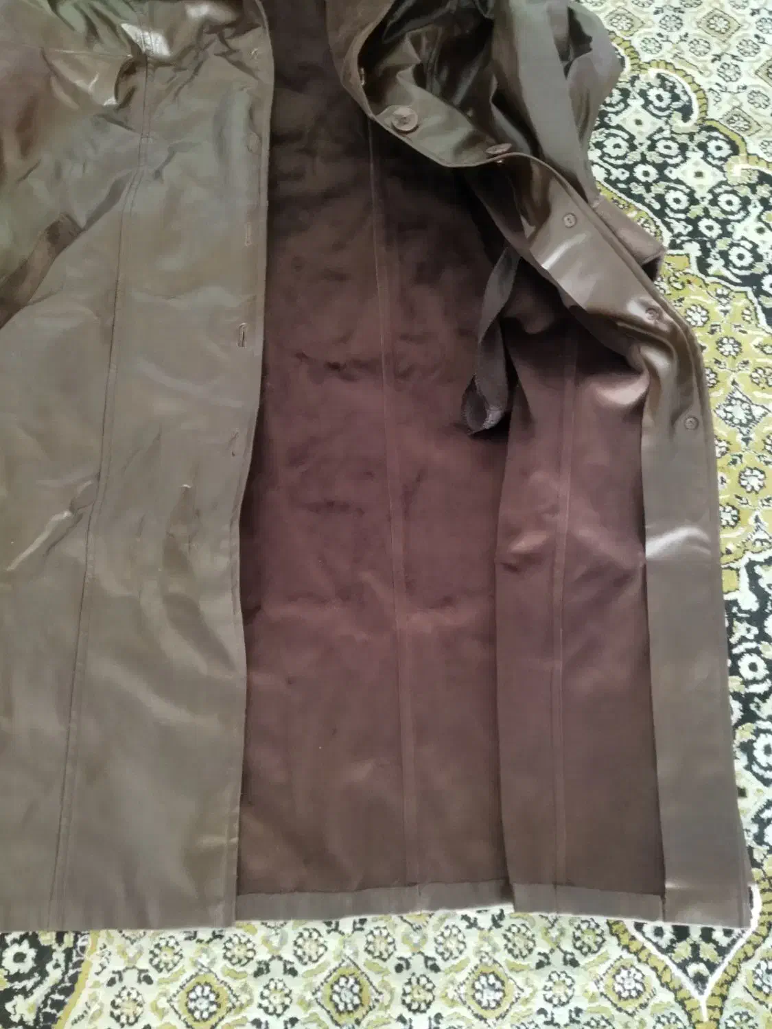 پالتو|لباس|بیرجند, |دیوار