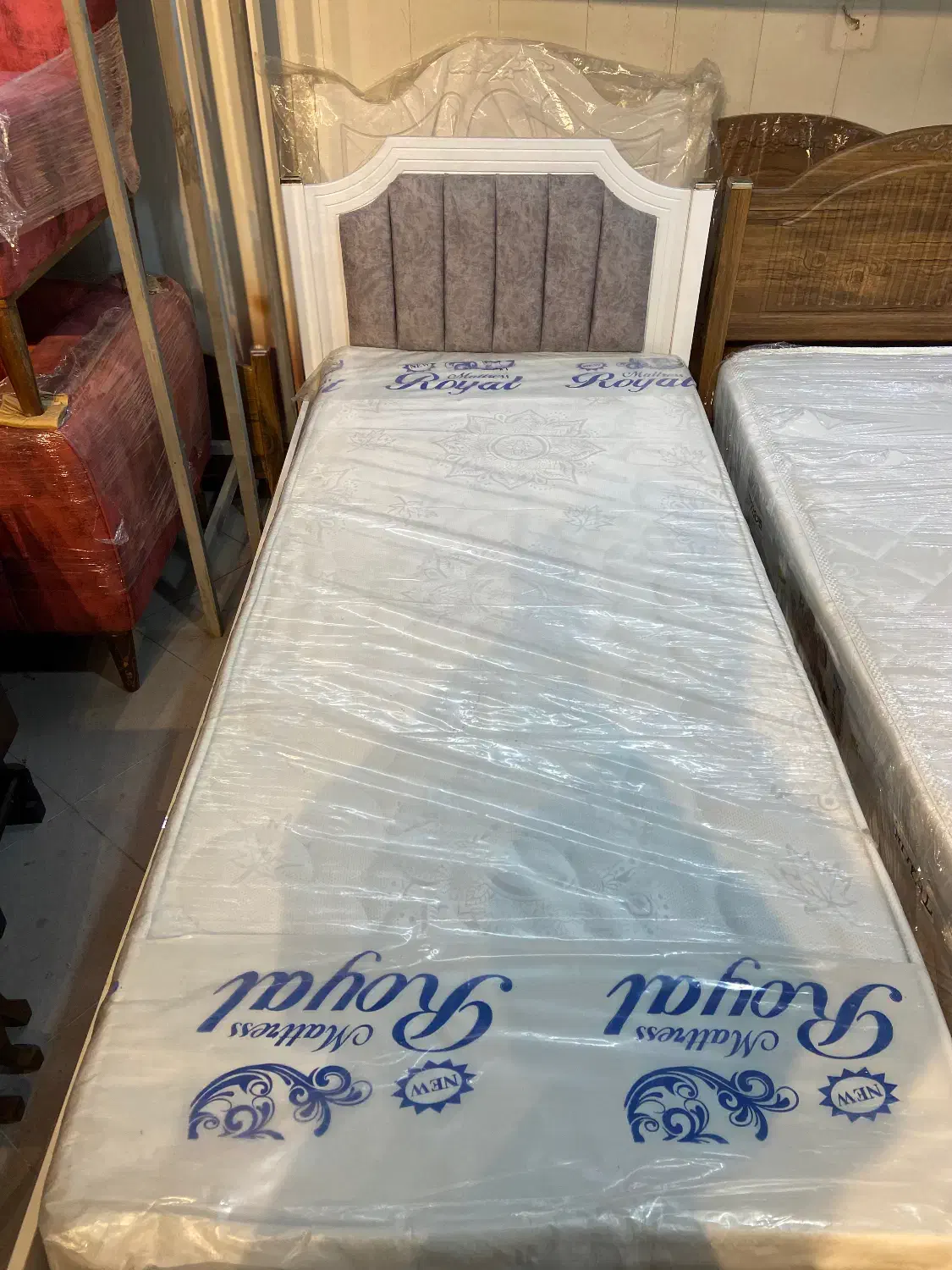 تخت تک نفره|تخت و سرویس خواب|تالش, هشتپر|دیوار