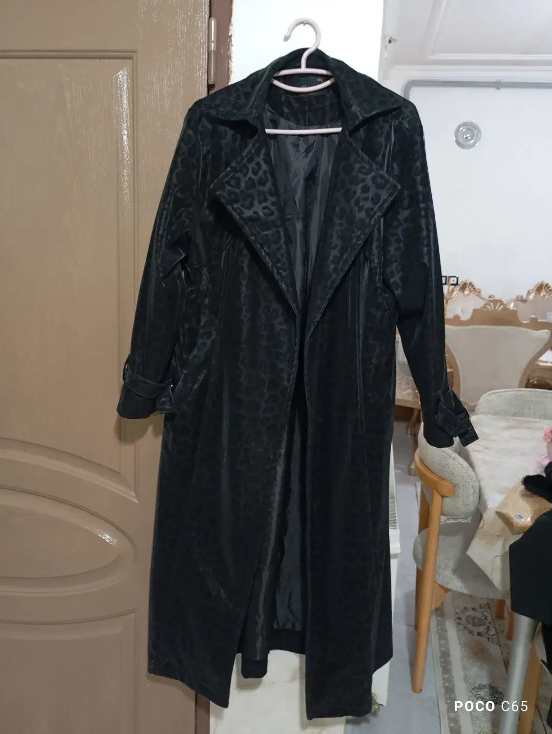 تعدادی لباس مجلسی و مانتو و شال و شلوار|لباس|مرند, |دیوار