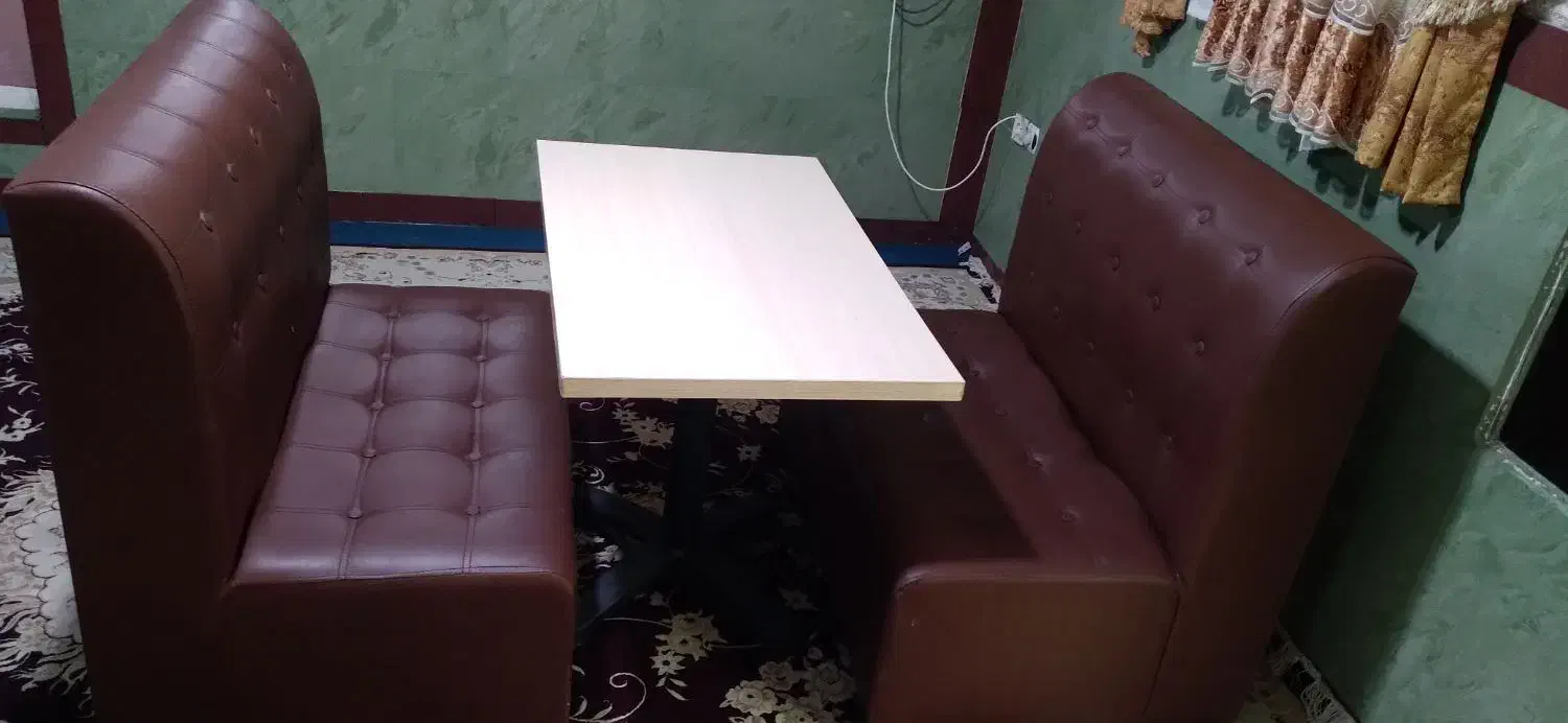 میز و صندلی|کافی‌شاپ و رستوران|خرم‌آباد, |دیوار