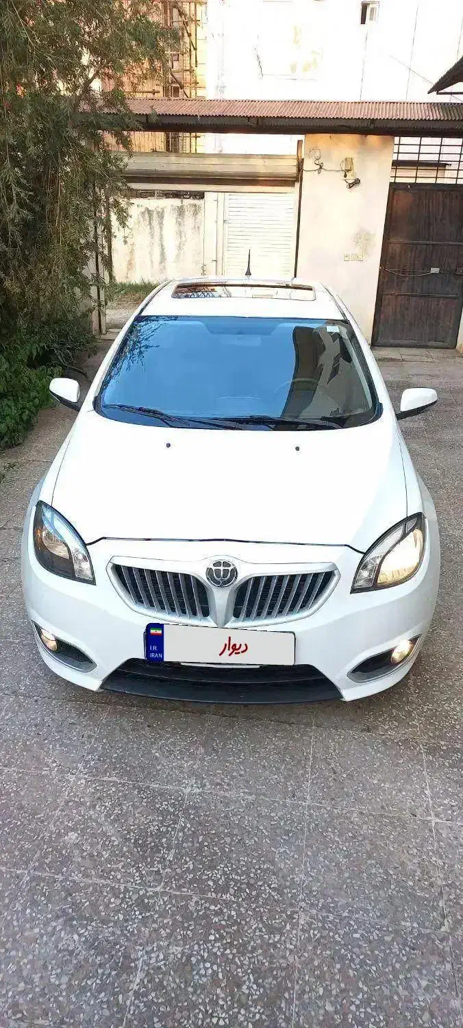 برلیانس۳۲۰ اتومات مدل۹۷|خودرو سواری و وانت|رودسر, |دیوار