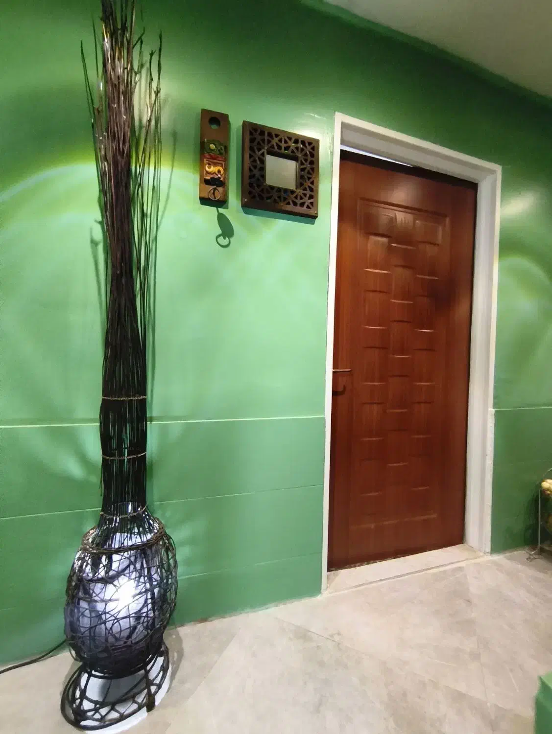 آباژور کنار سالنی طرح مرداب|چراغ خواب و آباژور|مشهد, امیریه|دیوار