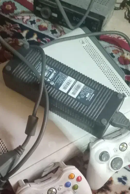 ایکس باکس ۳۶۰ در حد نو|کنسول، بازی ویدئویی و آنلاین|کرج, شهرک امام رضا (ع)|دیوار