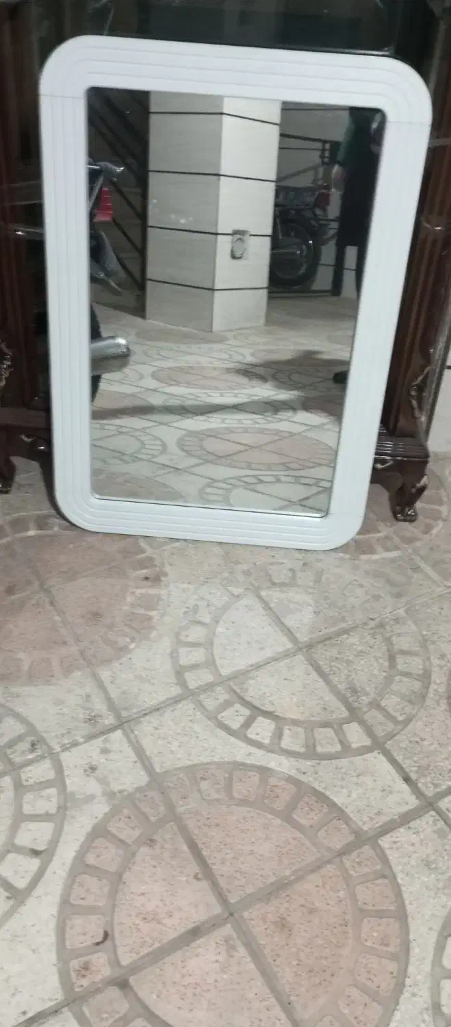 آینه|آینه|قزوین, |دیوار