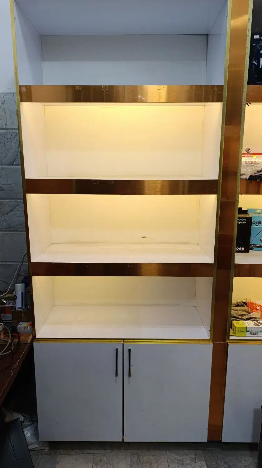 دو‌ قفسه با نور LED|کتابخانه، شلف، قفسه‌های دیواری|گناباد, |دیوار