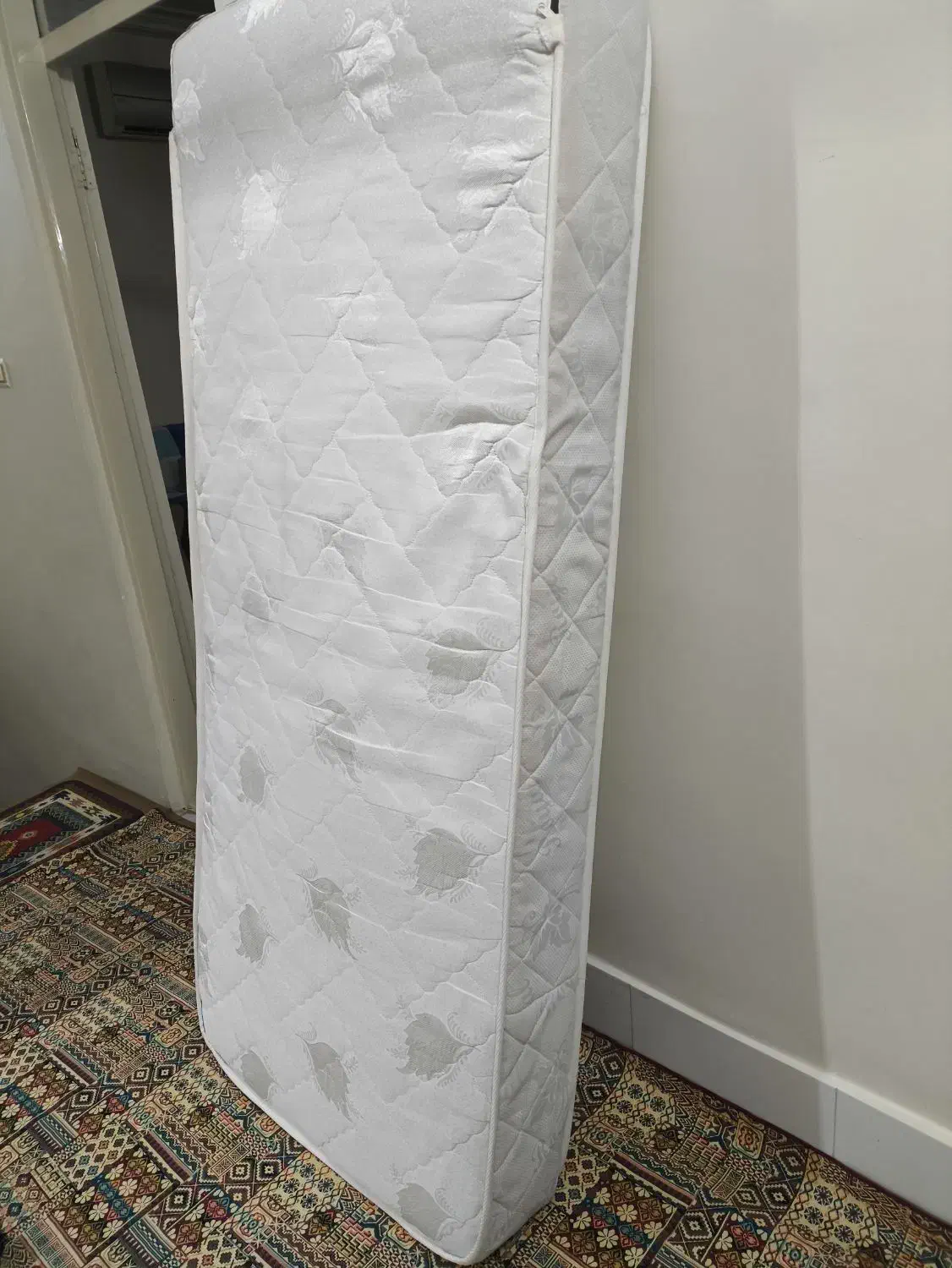 تشک تخت خواب تک رویال|تشک تختخواب|میانه, |دیوار