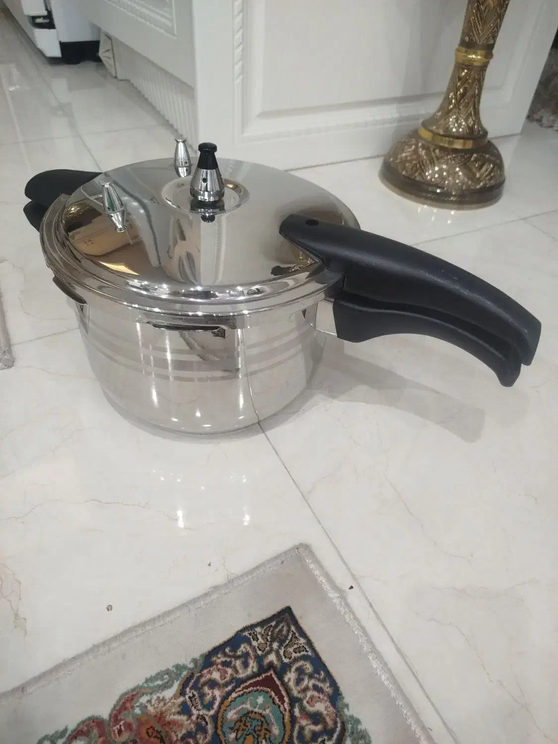 زود پز.  تمام استیل ۷لیتری. دارای استاندارد اروپا|ظروف پخت‌وپز|فردیس, شهرک هفده شهریور|دیوار