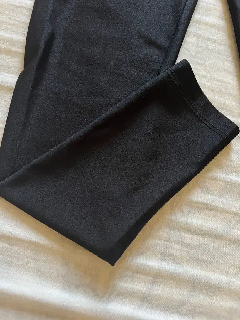 لگ براق ورزشی نو هستش سایز ۳۶ ۳۸|لباس|قم, بنیاد|دیوار