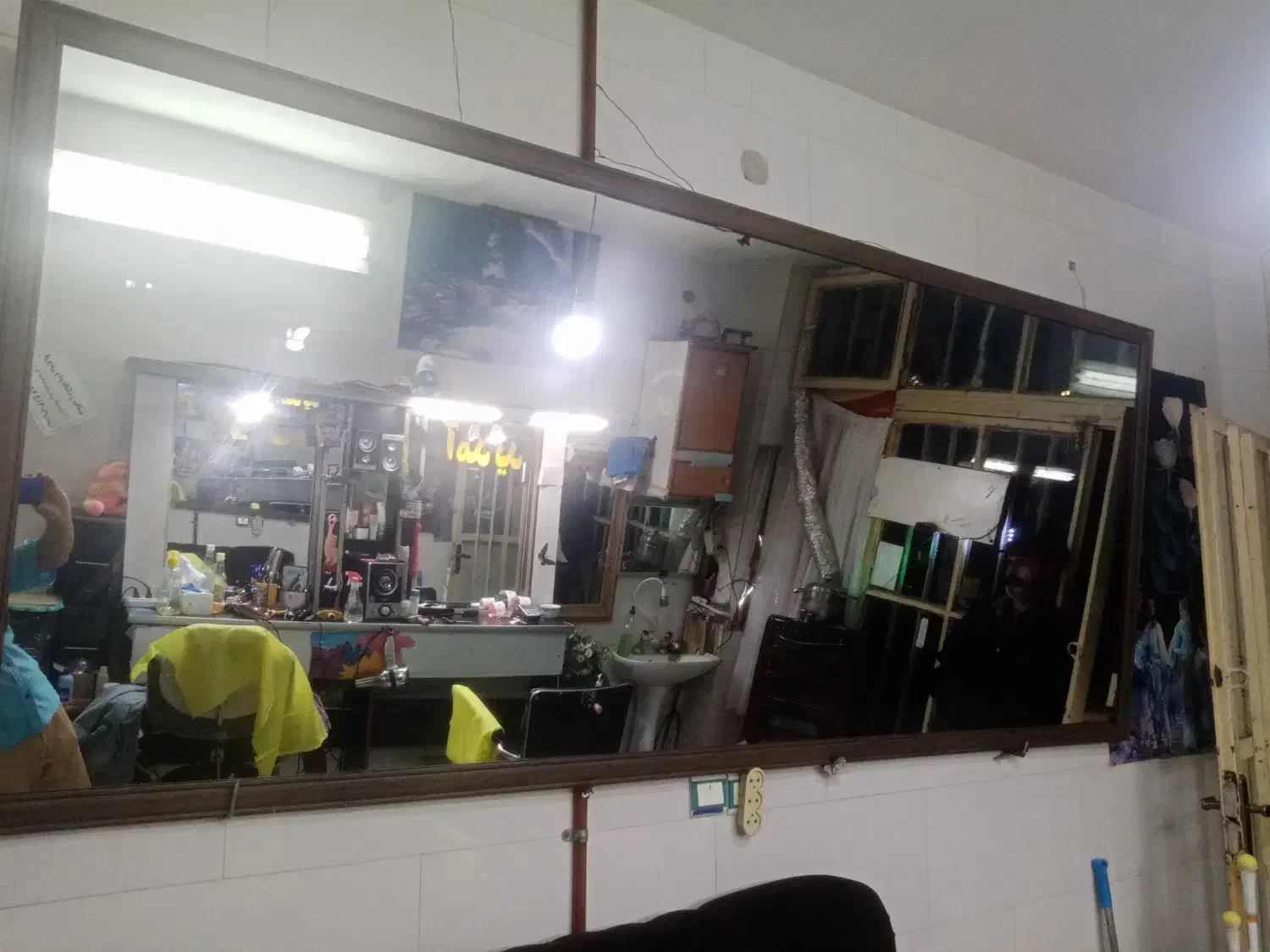 اینه بزرگ با قاب زیبا|آینه|نیشابور, فرح بخش|دیوار