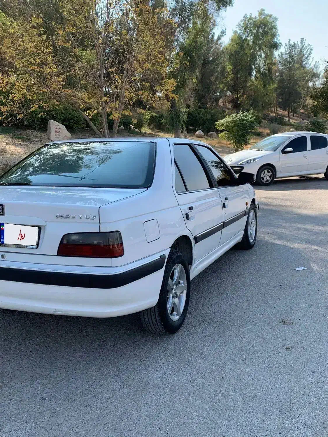 پارس تیوفایو|خودرو سواری و وانت|فیروزآباد (فارس), |دیوار