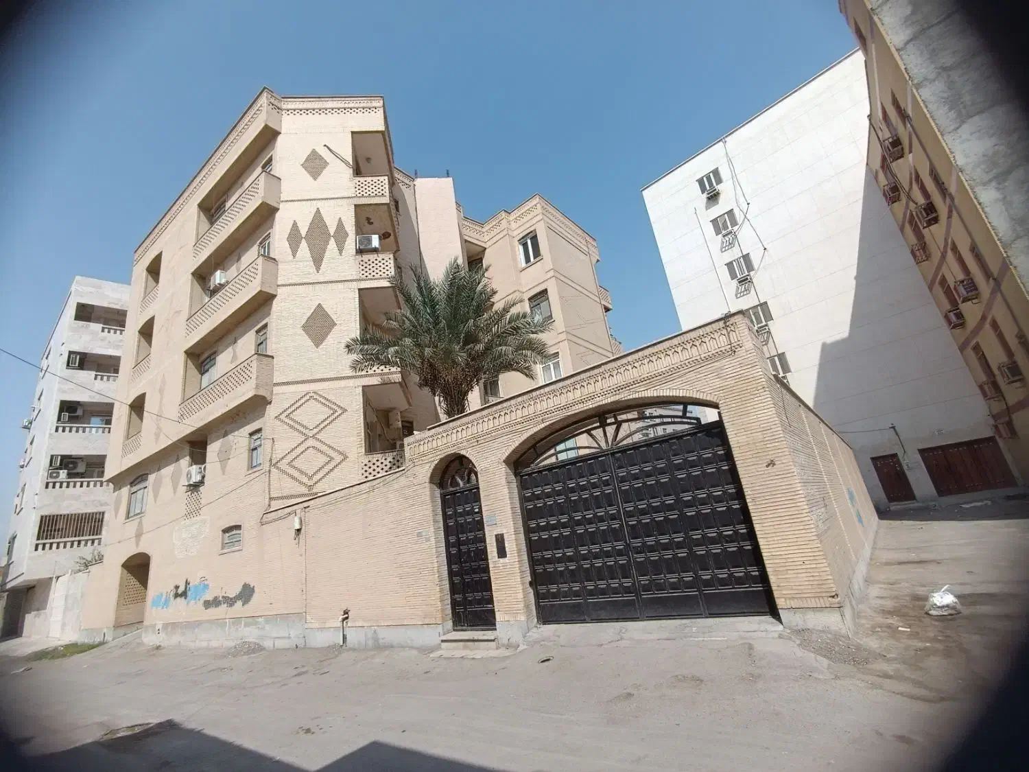 فروش واحد ۱۵۵ متری سه خواب عرصه و اعیان|فروش آپارتمان|بندرعباس, |دیوار