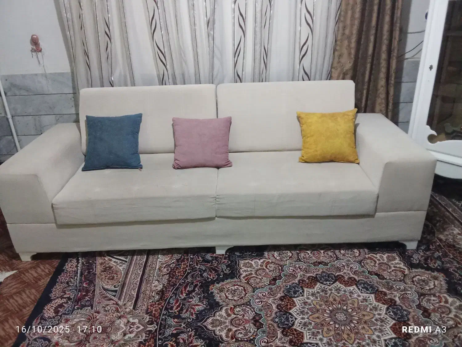 مبلمان|مبلمان خانگی و میز عسلی|بیرجند, |دیوار