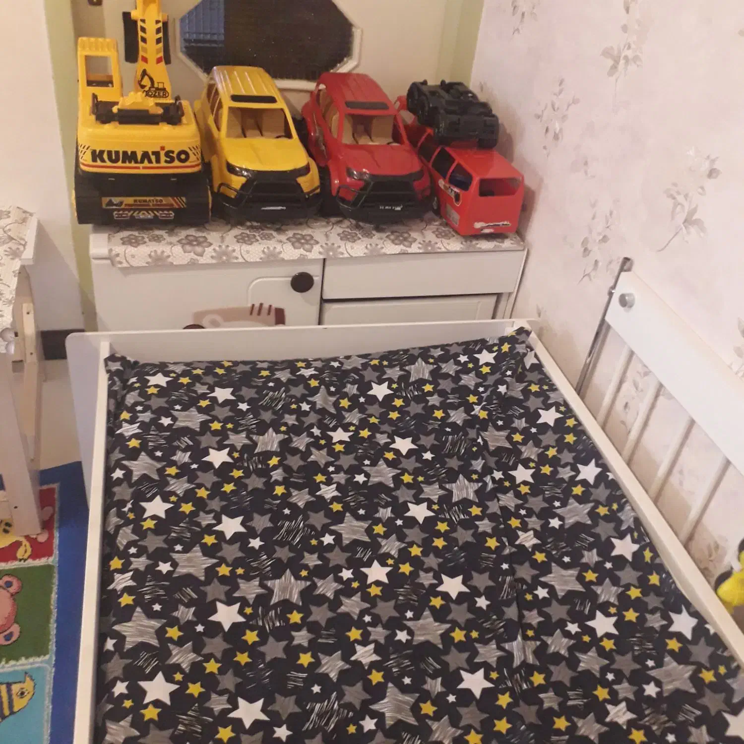 سرویس خواب|تخت و سرویس خواب|شهرکرد, |دیوار