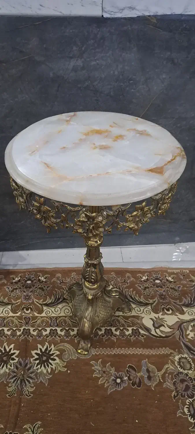 میز تلفن برنجی|میز تلفن|تهران, شهرک شریفی|دیوار