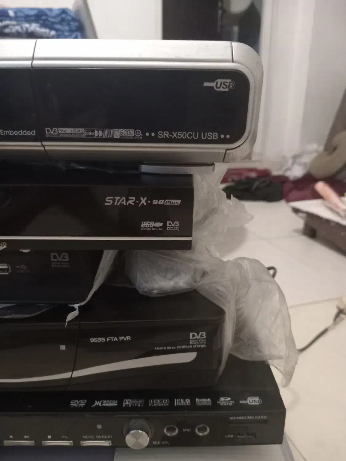 چند عدد دی وی دی و دیجیتال|پخش‌کننده DVD و ویدیو|ورامین, خیر آباد|دیوار