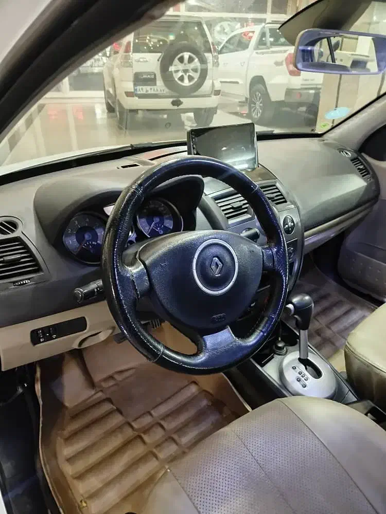 مگان 2000 اتومات آپشنال|خودرو سواری و وانت|زنجان, |دیوار