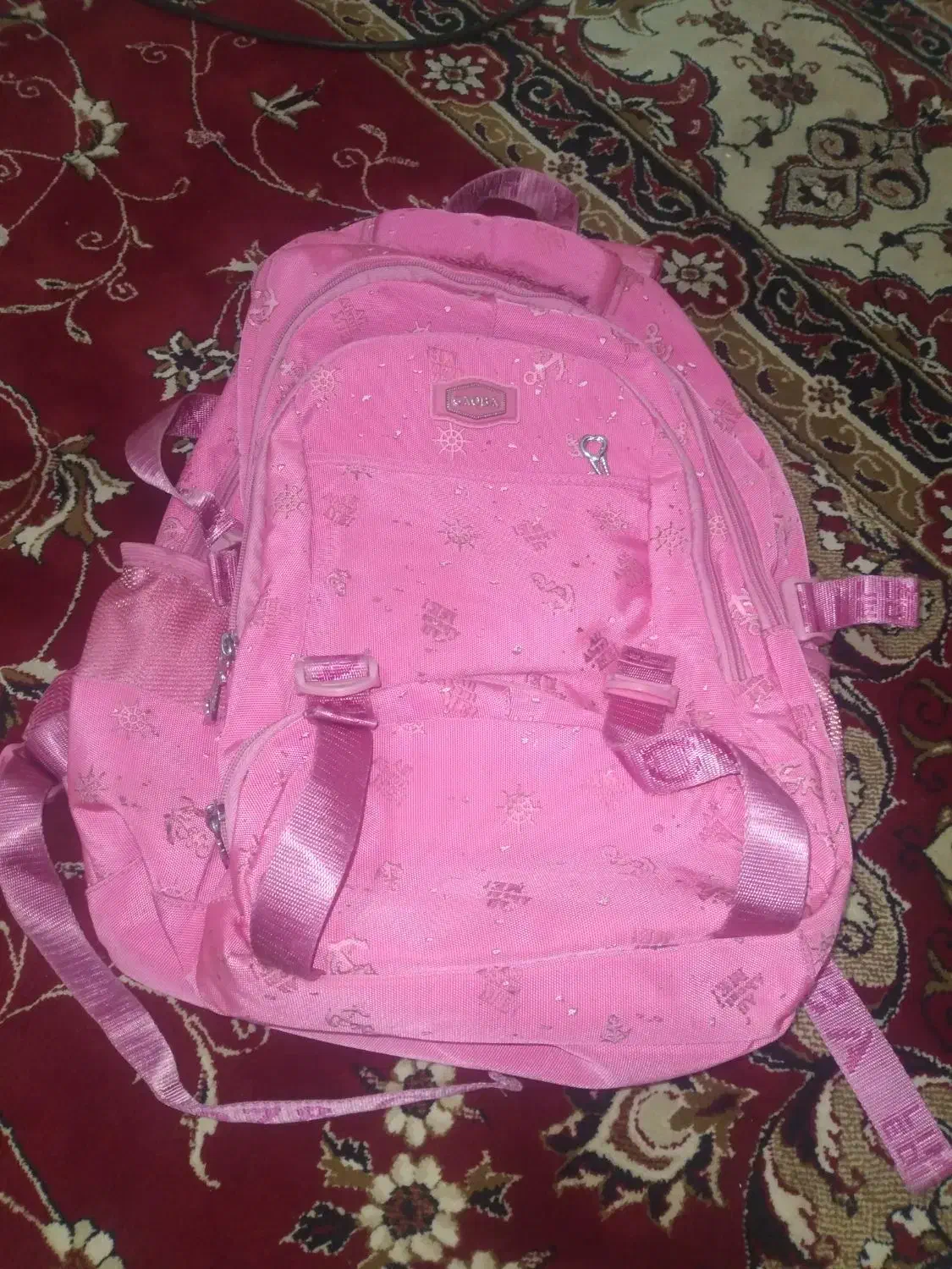 یک عددکیف مدرسه تمیزودرحدنو|کیف، کفش، کمربند|اهواز, کمپلو شمالی|دیوار