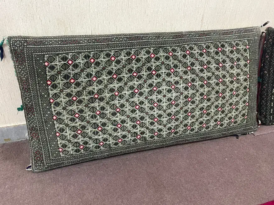 پشتی در ۳ طرح ۶ عدد|پشتی|هشتگرد, هشتگرد قدیم|دیوار