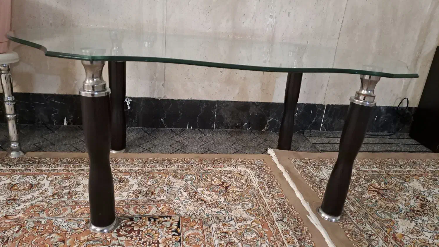 جلو مبلی|مبلمان خانگی و میز عسلی|قم, باجک یک|دیوار